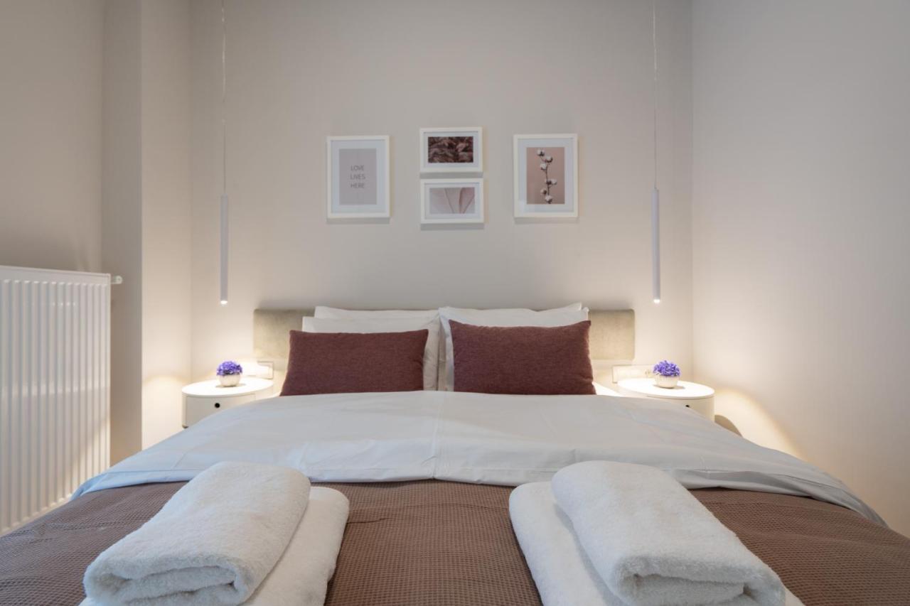Charming Two Bedrooms Apartment Walk To Acropolis Athens Luaran gambar