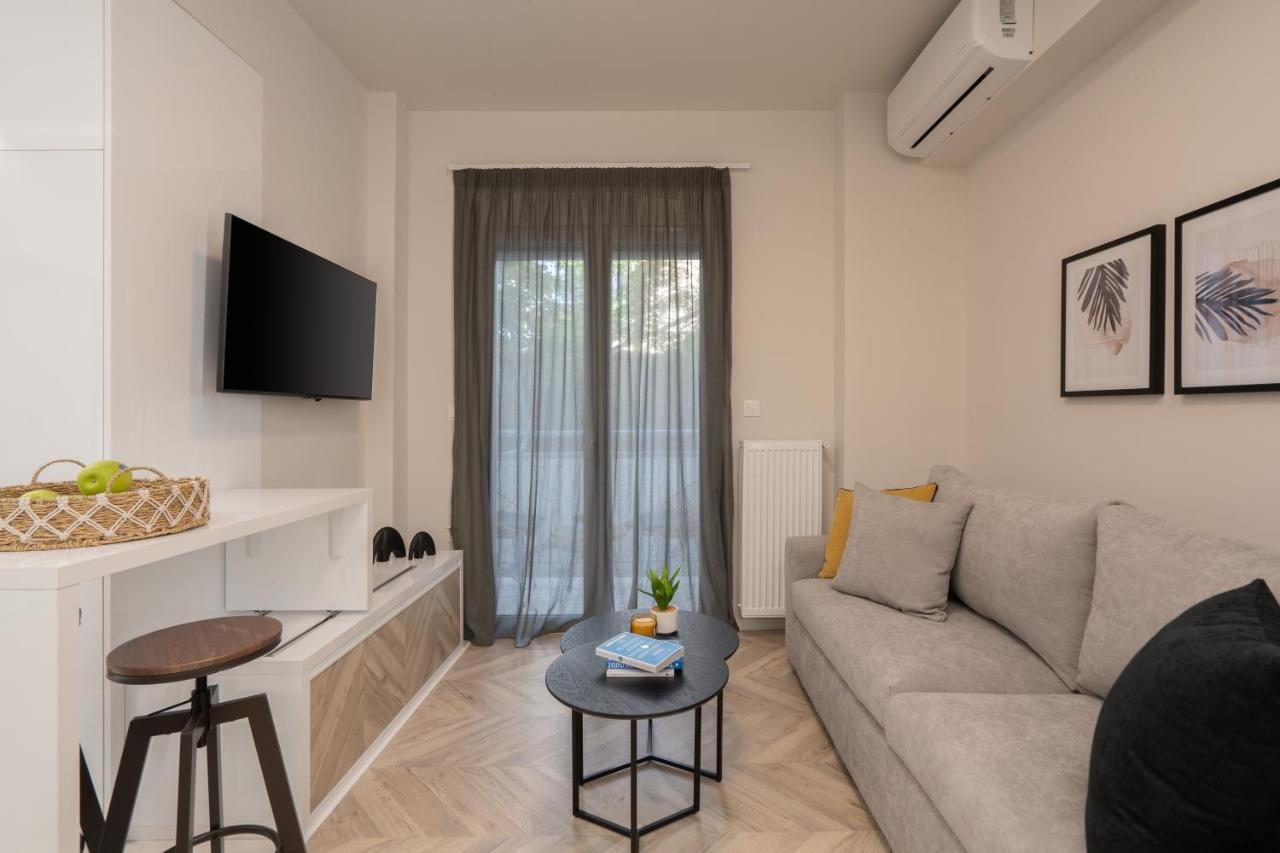 Charming Two Bedrooms Apartment Walk To Acropolis Athens Luaran gambar