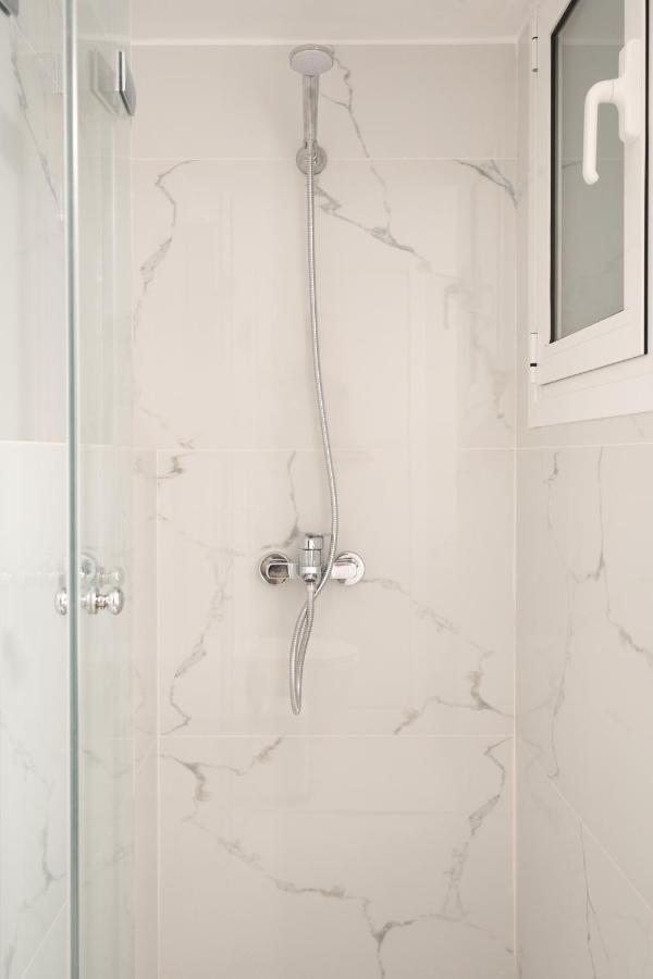 Charming Two Bedrooms Apartment Walk To Acropolis Athens Luaran gambar