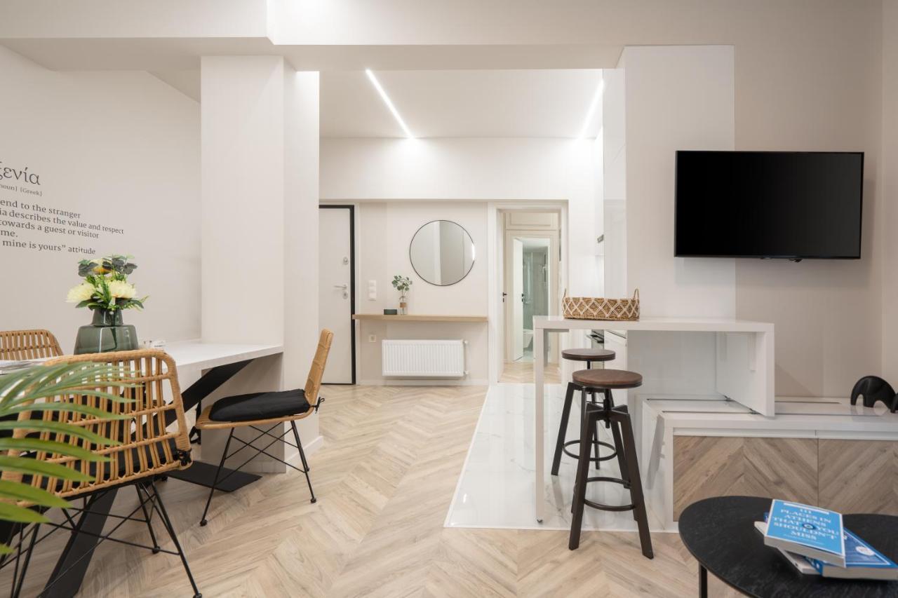 Charming Two Bedrooms Apartment Walk To Acropolis Athens Luaran gambar
